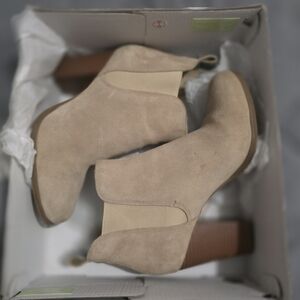 Michael Kors Evaline Camel Ankle Booties